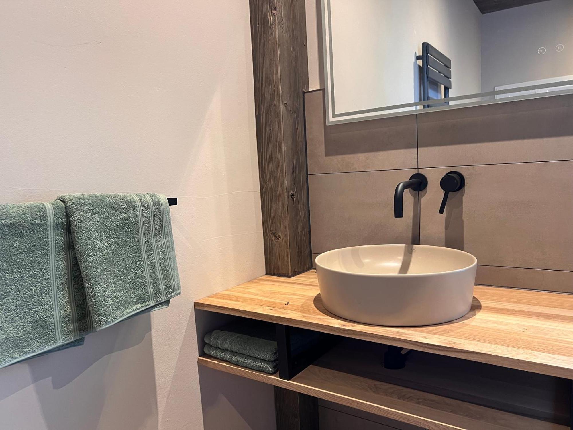 Am Paulsberg Mit Sauna - V4 Apartment