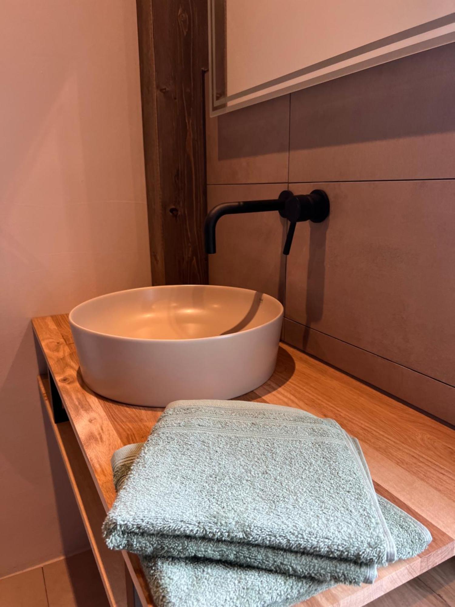 Am Paulsberg Mit Sauna - V4 Apartment